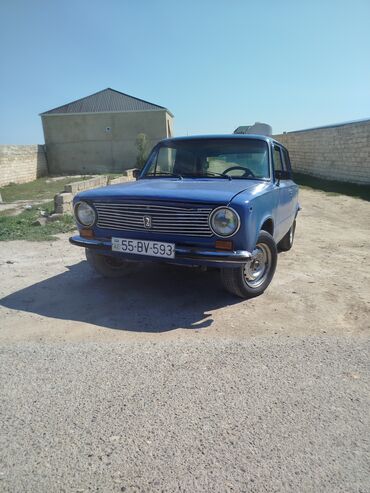 VAZ (LADA): VAZ 2101 “Jiquli” sedan, mavi rəng. - Kuzov: 4 qapılı, xrom ön və arxa — 6