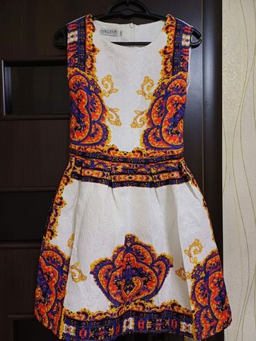 KG - Evening dress, Midi, S (EU 36)