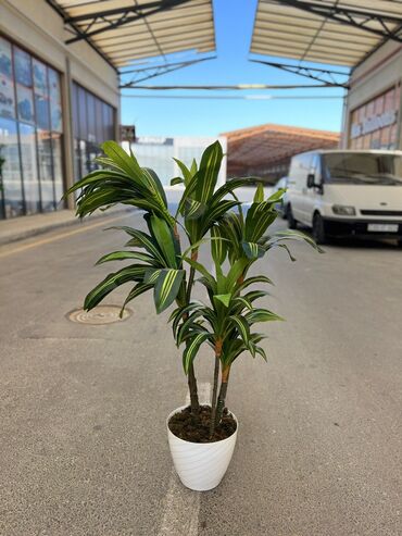 Süni güllər: Dəbli dekorativ süni bitkilər kompozisiyası - Düzbucaqlı uzun — 19