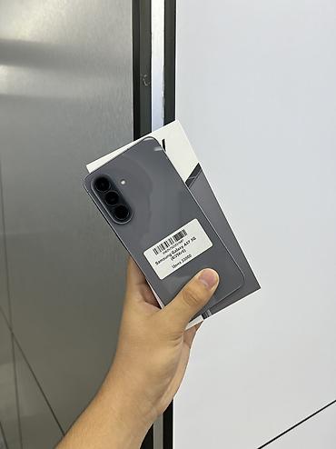 iphone 8s plus: Samsung Galaxy A57, Б/у, 256 ГБ, цвет - Серый, В рассрочку, 2 SIM, eSIM — 1