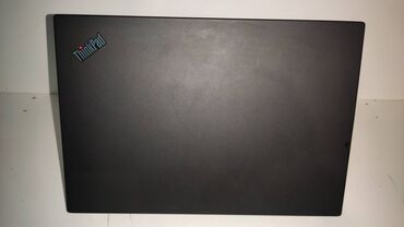 Lenovo: AMD Ryzen 5, 16 GB OZU, 14 " — 10