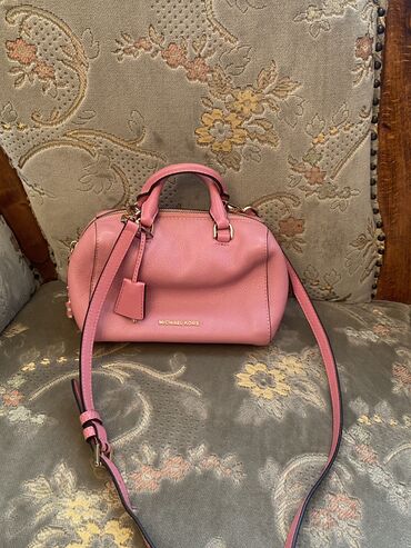 michael cors: Michael Kors, İşlənmiş