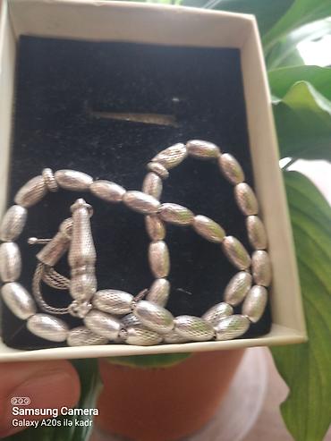 yuxuda muncuq gormek: Gümüş təsbeh - Material: gümüş rəngli metal muncuqlar - Forma: oval — 1