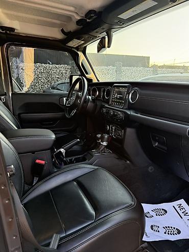 жыпы: Jeep Wrangler: 2021 г., 3.6 л, Автомат, Бензин, Внедорожник — 4