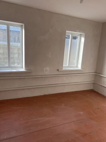 Долгосрочная аренда домов: 60 м², 4 комнаты, Утепленный, Забор, огорожен — 8