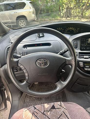 kia soltes: Toyota Previa: 2006 г., 2 л, Механика, Дизель, Минивэн — 9