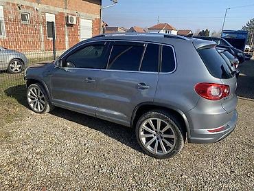 pragovi auto: DELOVI ZA VOLKSWAGEN TIGUAN 2.0TDI 2011. GOD. - R LINE | Tiguan R — 1