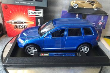 Avtomobil modelləri: 2004 il, 1:24, Dəmir, Ödənişli çatdırılma — 5