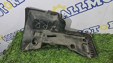ренди ровер: Land Rover Range Rover Sport 2.7 TD 2008 г. площадка под аккумулятор — 1