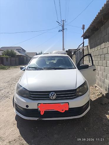 spark 7: Volkswagen Polo: 2016 г., Механика, Бензин, Седан — 2