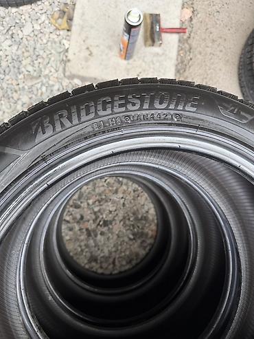 vrx: Комплект зимних шин Bridgestone Blizzak VRX3 - Размер: 225/45 R17 - — 4