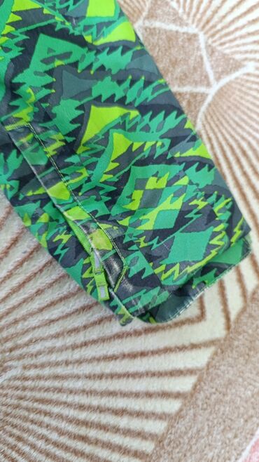 Women's Sneakers and athletic shoes: Детская зимняя куртка с ярким зеленым узором, подходящая для — 11