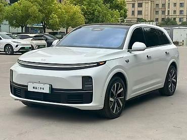 crown гибрид: Lixiang L7: 2023 г., Автомат, Электромобиль, Универсал — 3
