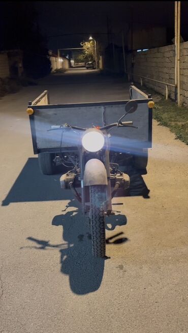 Motosikletlər: Heç bir problemi yoxdur.Rusiya istehsalıdır.Qiymeti 2500 azn — 11