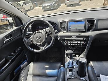 кадила: Kia Sportage: 2018 г., Кроссовер — 6