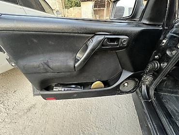 венто ош: Volkswagen Vento: 1992 г., 2 л, Механика, Бензин, Седан — 8