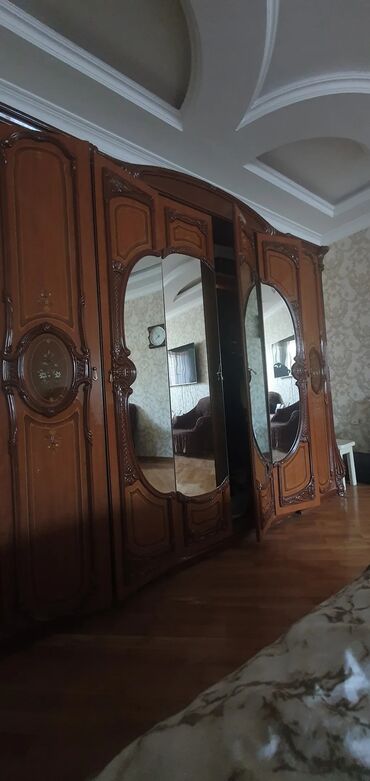 Yataq otağı dəstləri: 2 təknəfərlik çarpayı, Dolab, Komod, Termo, İtaliya — 10