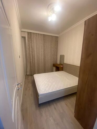 Uzunmüddətli kirayə mənzillər: Yeni Günəşli D massivində yerləşən, Yeni tikili Xəzər İnşaat 2 də, 2 — 4