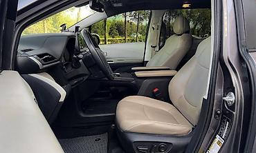 Toyota: Toyota Sienna: 2020 г., 2.5 л, Автомат, Гибрид, Минивэн — 8