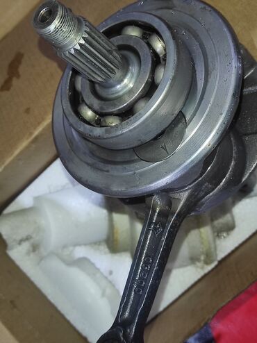 Motosikletlər: Salam aleykum 200cc ştanqavoy matorun valı.Şatunun vala bağlanan — 8