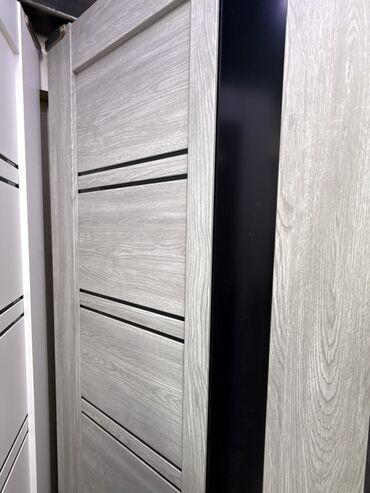 стекло в межкомнатную дверь: Межкомнатная дверь со стеклом, цвет - Серый