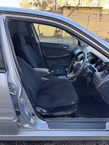 Honda: Honda Accord: 2000 г., 2 л, Автомат, Газ, Седан — 8