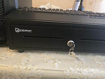 Digər kassa avadanlığı: POS avadanlıq komplekti Tərkib: - Nağd pul çekmecəsi: 5 banknot — 6