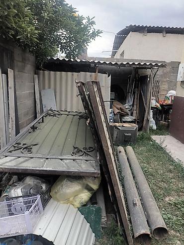 Распашные ворота: Металлические распашные ворота в хорошем состоянии ширина 3 м высота — 1
