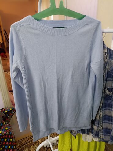 женская рубашка со свитером: Женский свитер