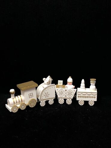 Oyuncaqlar: Hər nov oyuncaqlarin satisi, qiymətlər munasibdir, qiymət şərti olaraq — 7