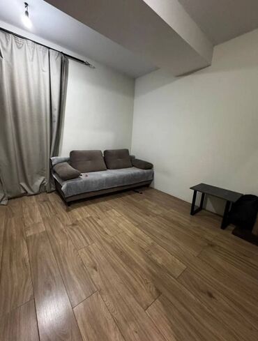 сдается квартира 12 мкр: 1 комната, 40 м², Элитка, 2 этаж, Евроремонт
