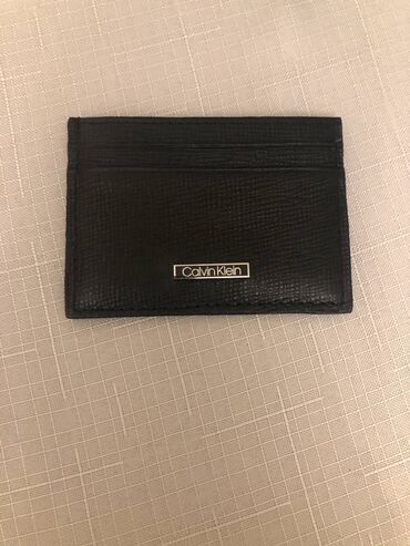 Çantalar: Calvin Klein markalı cüzdan kartlar uçün təmiz dəri