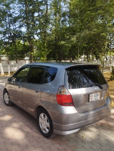 Honda: Honda Fit: 2002 г., 1.5 л, Вариатор, Бензин, Хэтчбэк