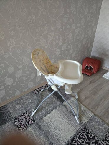 maşın uşaq: Детский стул для кормления, чехол постиран, все механизмы работают