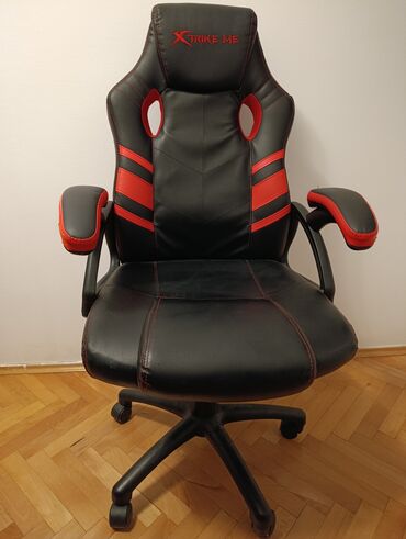 lazy bag nis: Ergonomična gaming stolica za udobno dugotrajno sedenje Podesiva