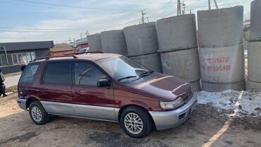 авария болгон: Mitsubishi Space Wagon: 1994 г., 2 л, Механика, Бензин, Вэн/Минивэн