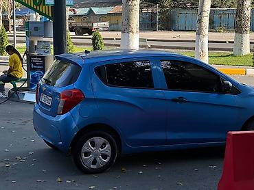 geely m: Chevrolet Spark: 2016 г., 1 л, Автомат, Бензин, Хэтчбэк — 5