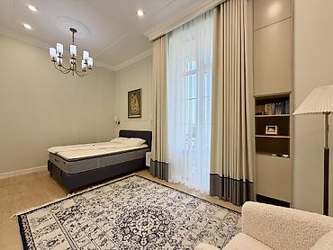 в клубном доме: For rent a new 3 bedroom apartment is available in an exclusive — 4
