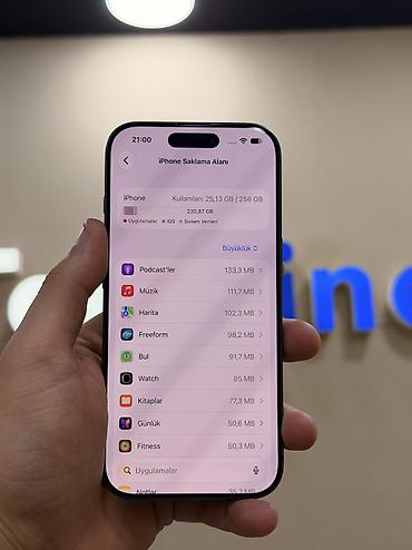 Apple iPhone: IPhone 17, 256 GB, Qara, Zəmanət, Kredit, Simsiz şarj — 6