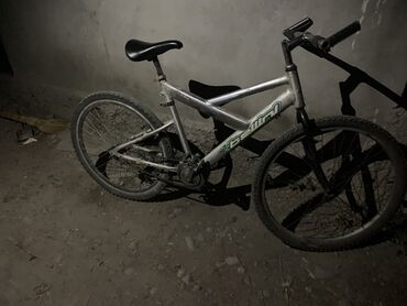 веласипет 5000: Продаю велосипед в хорошем состоянии, есть минус педаль шумит надо