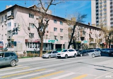 сдаю квартиру на длительный срок: 2 комнаты, Собственник, С подселением, С мебелью полностью