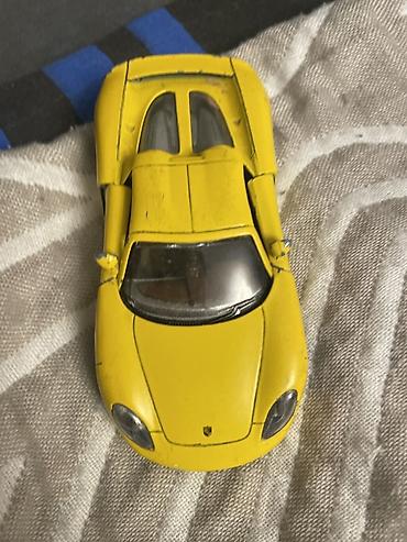 бу чехол: Коллекционная модель автомобиля Porsche, масштаб примерно 1:43 (желтый — 1