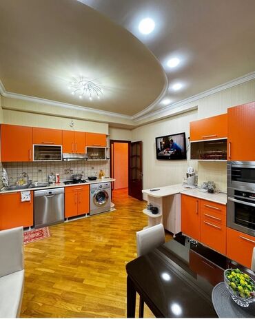 Köhnə tikili: Bakı, 3 otaqlı, Köhnə tikili, 118 kv. m -da lalafo.az — 4 Köhnə tikili: Bakı, 3 otaqlı, Köhnə tikili, 118 kv. m — 4