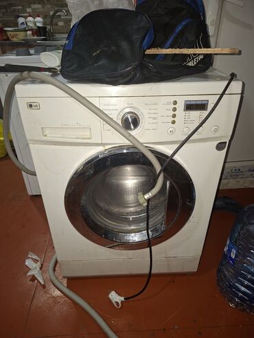 Aristonlar: Paltaryuyan maşın LG, 7 kq, Avtomat, Qurutma var, Kredit yoxdur