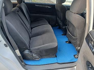 terrano 2: Toyota Ipsum: 2002 г., 2.4 л, Автомат, Бензин, Минивэн — 5