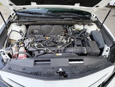 аварийная тайота: Toyota Camry: 2020 г., 2.5 л, Автомат, Гибрид, Седан