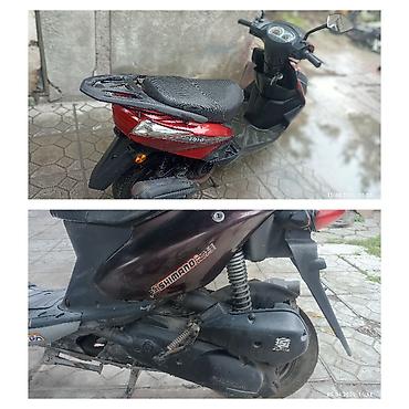 Скутеры: Продаю два скутера. 1. китайский TOYO M-12.двух местный,заводится с — 4