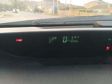 Toyota: Toyota Prius (2-ci nəsil) hibrid hetçbek - Gümüşü rəng, aerodinamik — 6