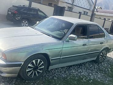 crv 2007: BMW 5 series: 1988 г., Седан — 1