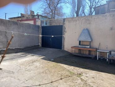 Həyət evləri və villaların satışı: 4 otaqlı, 280 kv. m, Kredit yoxdur, Orta təmir — 2